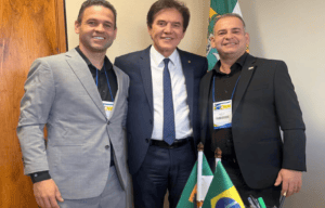 Leia mais sobre o artigo Robinson Faria viabiliza construção da primeira praça neurossensorial do Nordeste, em Apodi