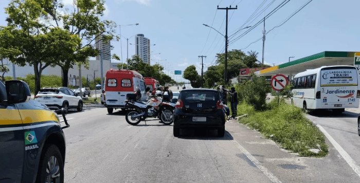 Leia mais sobre o artigo Passageira de moto por aplicativo morre após acidente com carro na BR-101 em Natal