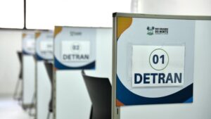 Leia mais sobre o artigo Detran-RN passa a parcelar débitos no cartão de crédito em até 12 vezes