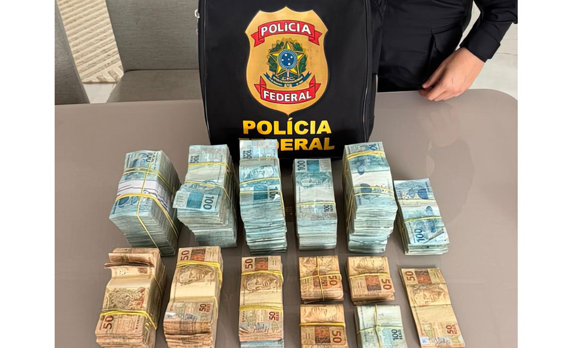Leia mais sobre o artigo PF e CGU apuram fraudes em contratações e desvios de recursos federais em cinco Estados e no Distrito Federal