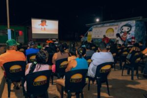 Leia mais sobre o artigo CineSolar, cinema ao ar livre movido a energia solar, chega ao Assentamento Boa Sorte, em João Câmara/RN