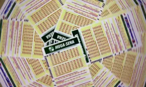 Leia mais sobre o artigo Mega-Sena acumula para R$ 102 milhões; confira os números sorteados