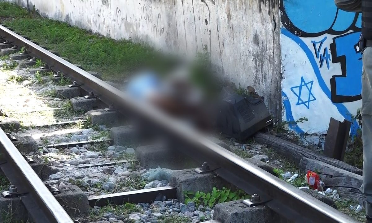No momento, você está visualizando Mulher é assassinada a tiros na linha do trem na zona Oeste de Natal