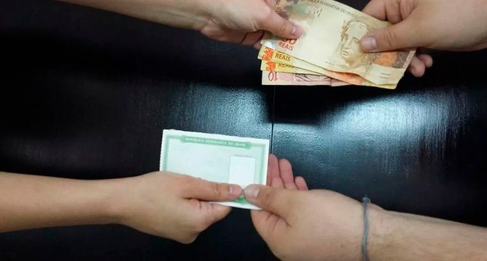 Leia mais sobre o artigo Operação apreende R$ 12 mil e material de campanha por suspeita de compra de votos em Macau