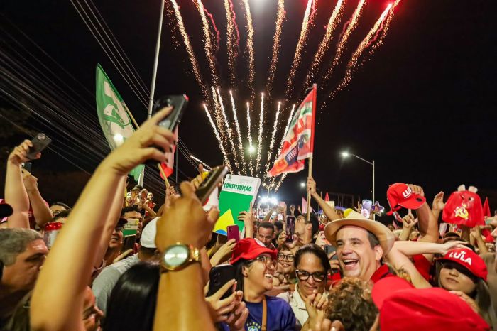 Leia mais sobre o artigo Cadu de Lula comanda grande Piseiro do 13 na tradicional descida do Alto de São Manoel em Mossoró