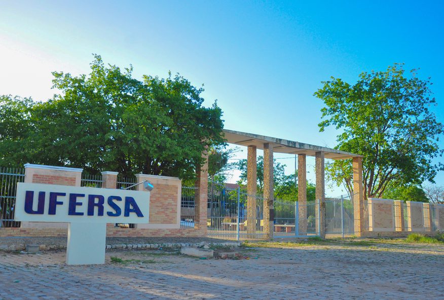 No momento, você está visualizando Projeto de extensão da UFERSA oferta preparatório digital para o Enem aos estudantes de áreas rurais
