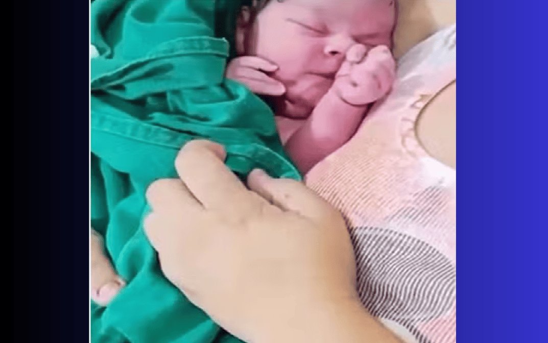 Leia mais sobre o artigo Mulher que não sabia da gravidez dá à luz em banheiro de hospital no interior do RN