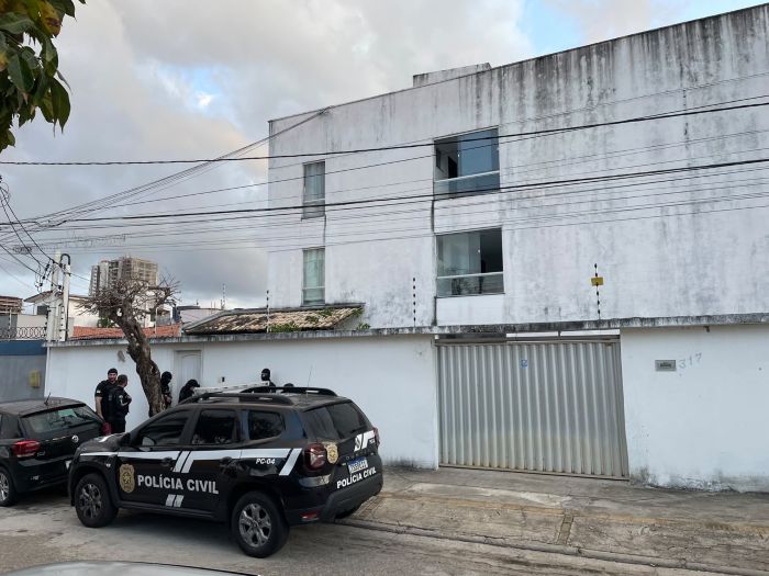Leia mais sobre o artigo Polícia Civil faz busca e apreensão contra influenciadora suspeita de divulgar jogos ilegais em Natal