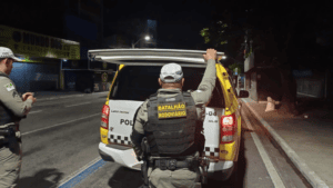 Leia mais sobre o artigo Homem condenado a 15 anos por estupro de vulnerável é preso em blitz na Grande Natal