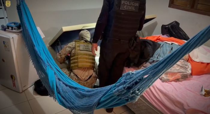 Leia mais sobre o artigo Policial militar é preso após tentar destruir provas durante operação em Mossoró