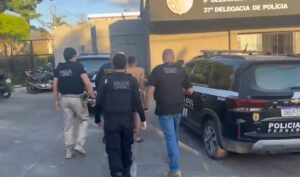 Leia mais sobre o artigo Homem é preso suspeito de divulgar imagens íntimas de mulheres e exigir dinheiro para apagar conteúdo