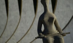 Leia mais sobre o artigo Homem é retirado do STF após tentar entrar dizendo ser “imperador”