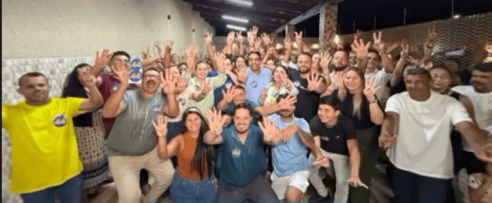Leia mais sobre o artigo Allyson Bezerra recebe verdadeira onda de adesões diárias e amplia musculatura eleitoral em todo o RN