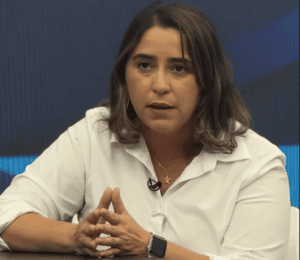 Leia mais sobre o artigo Samanda Alves questiona nova pesquisa Seta e relembra diferença entre levantamento e resultado das urnas no primeiro turno