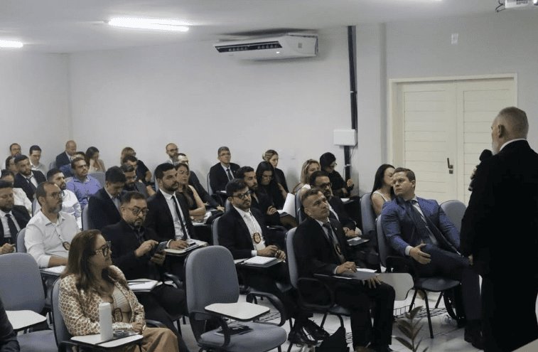 Leia mais sobre o artigo Policiais Civis do RN recebem capacitação em técnicas especiais de investigação (CTEI)